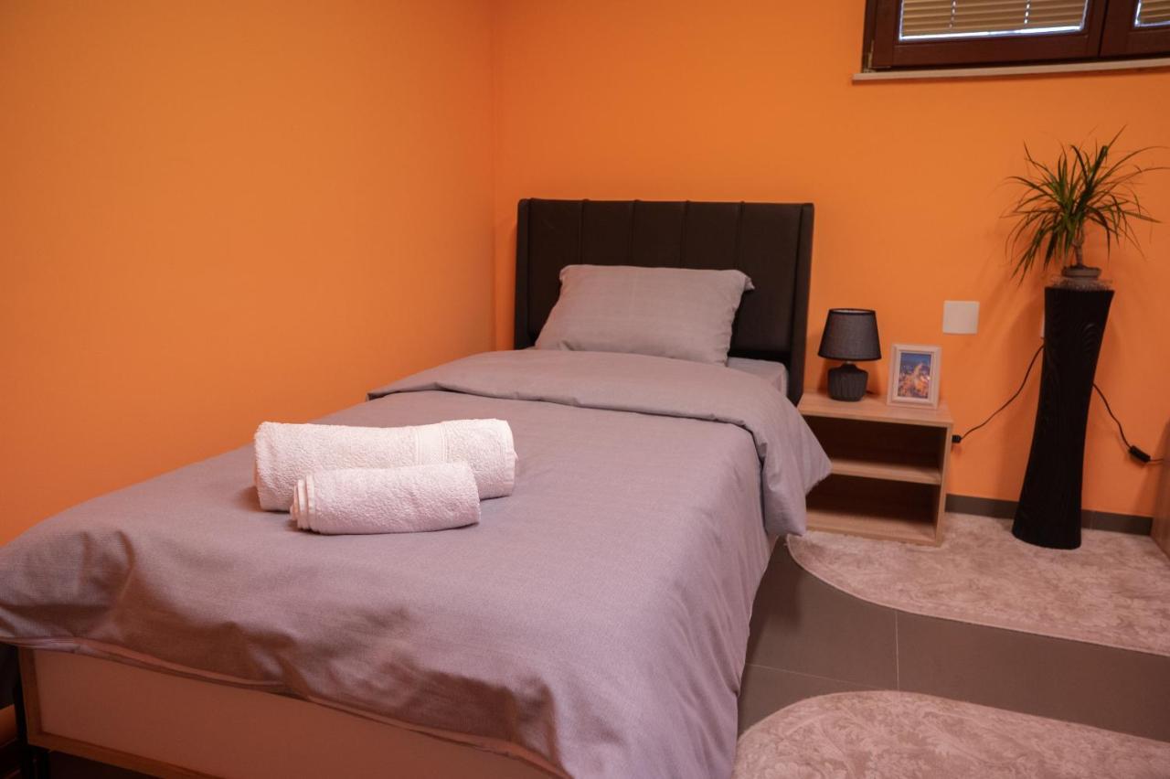 Bogo Apartment Bitola Bagian luar foto
